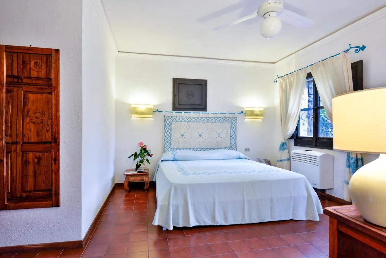 Arbatax Park Resort - Borgo Cala Moresca 4*,